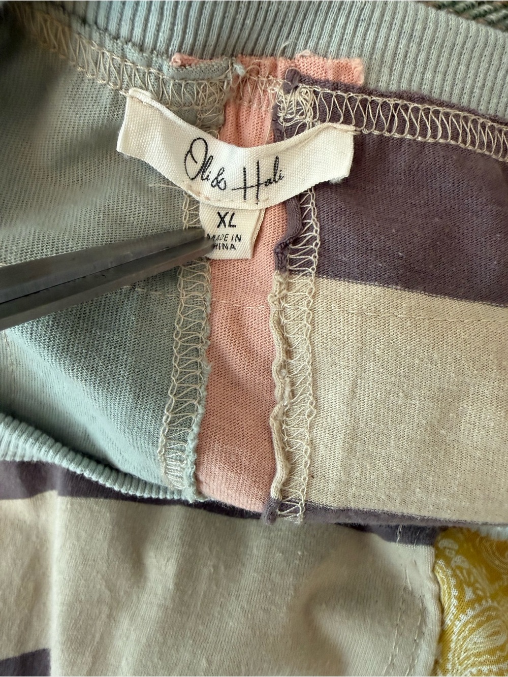 Oli & Hali Daisy Patched Mixed Fabric Top - Picture 6 of 6